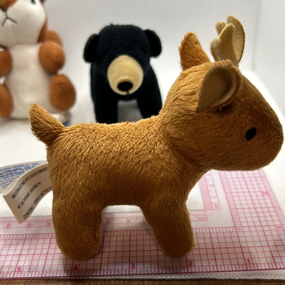 My Forest Friends Play Set house with a squirrel, a reindeer, and a bear - Picture 11 of 14